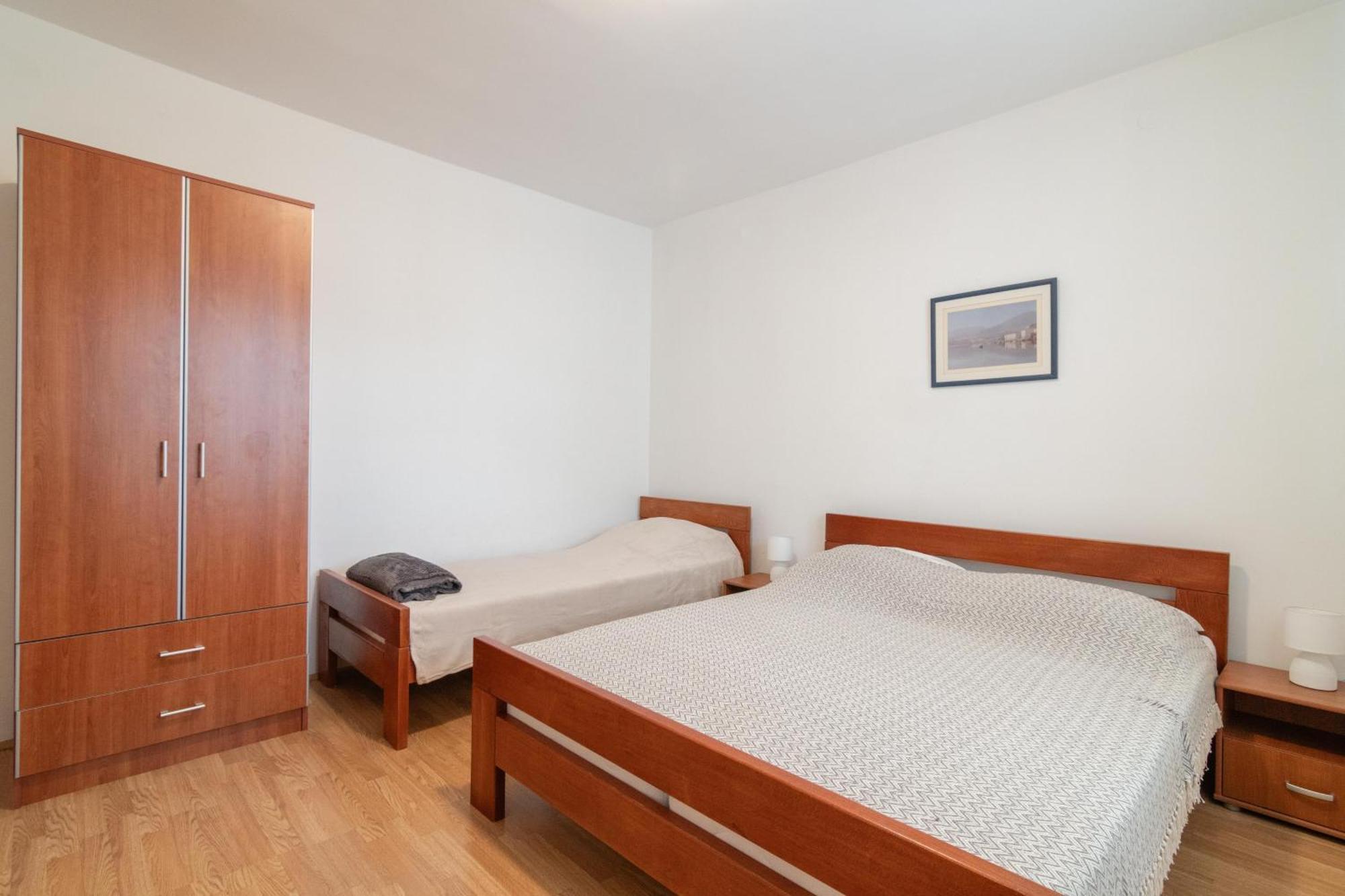 Apartments With A Parking Space Mandre, Pag - 18748 Kolan Esterno foto