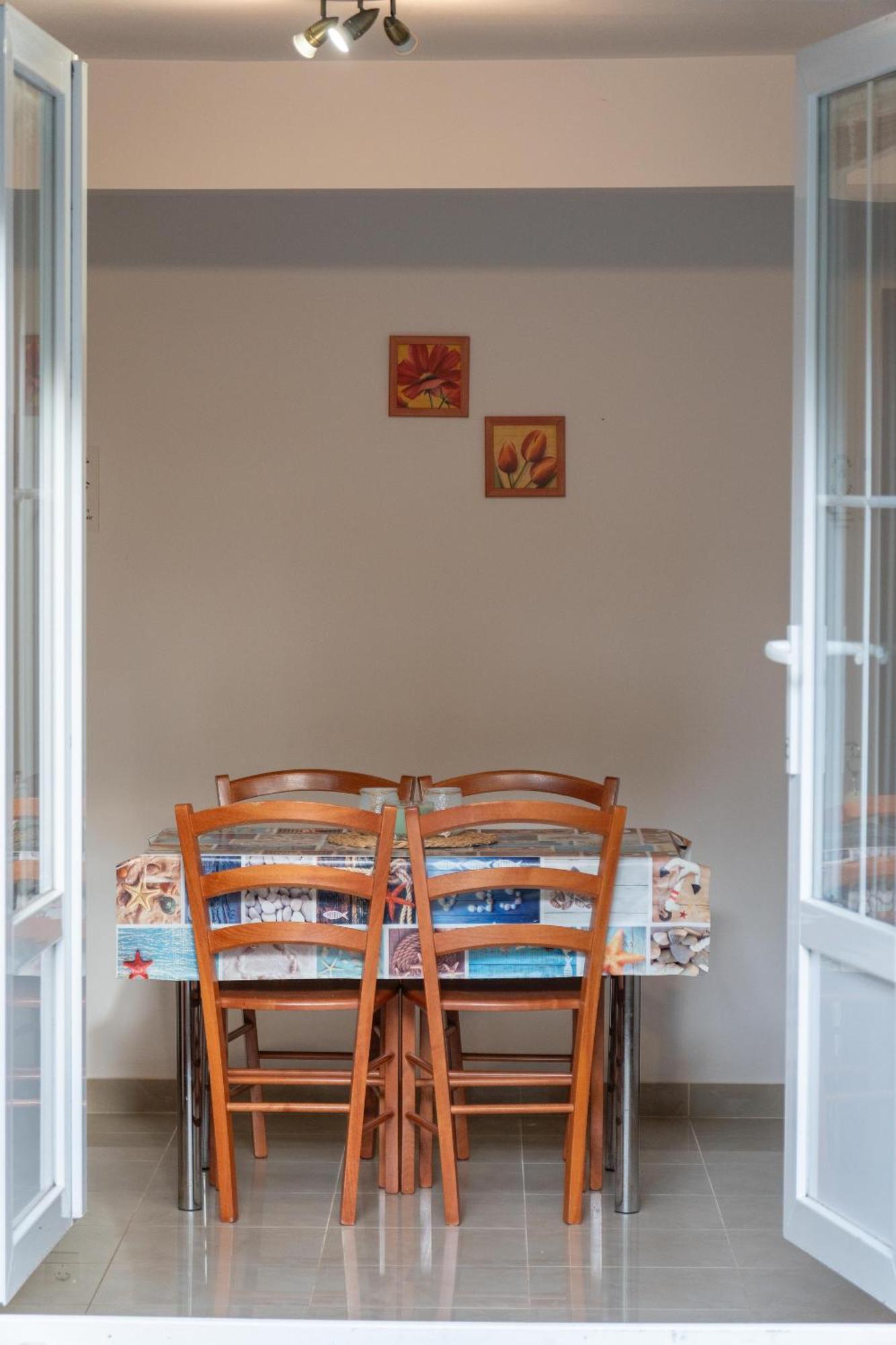 Apartments With A Parking Space Mandre, Pag - 18748 Kolan Camera foto