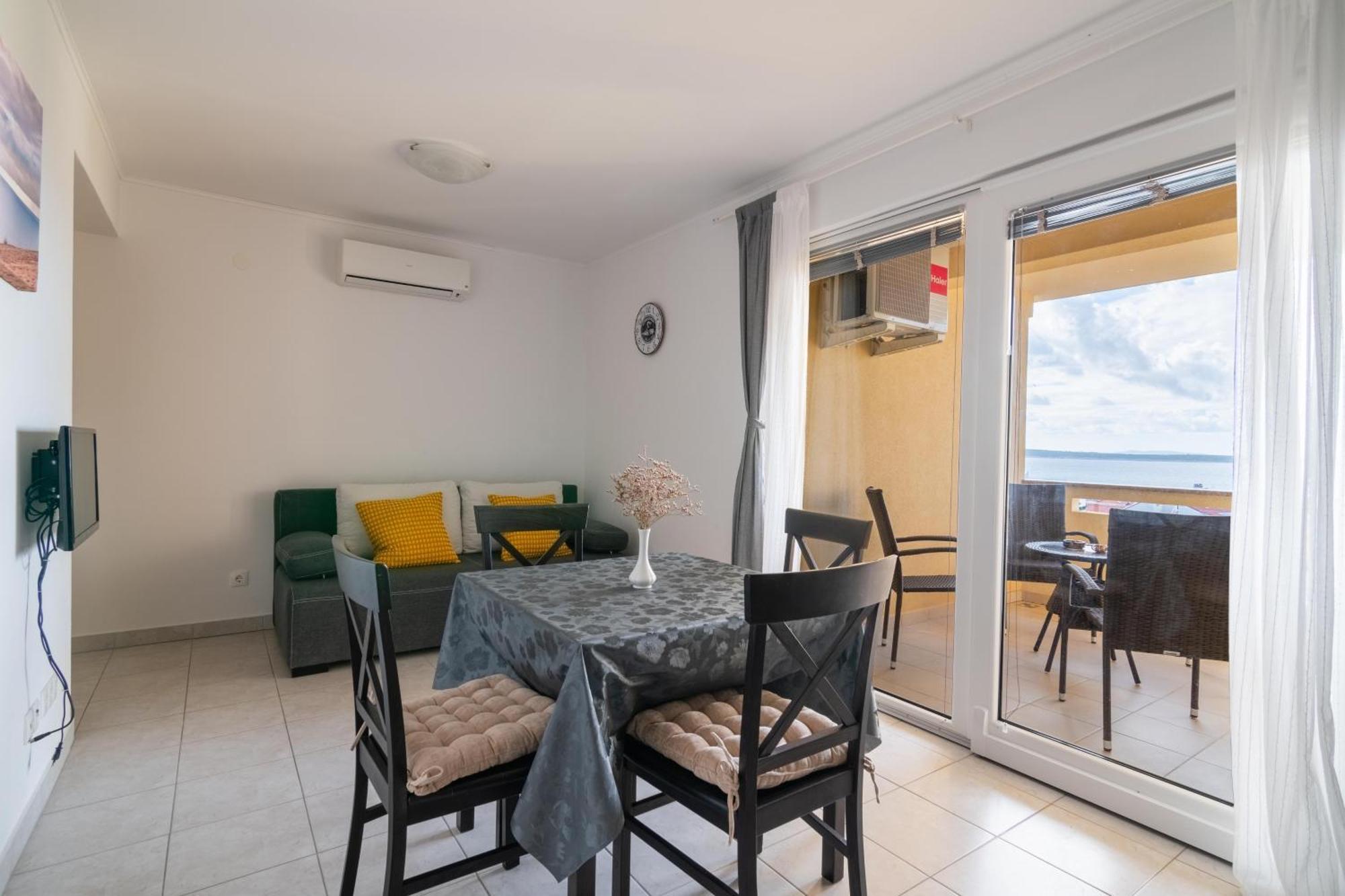 Apartments With A Parking Space Mandre, Pag - 18748 Kolan Camera foto